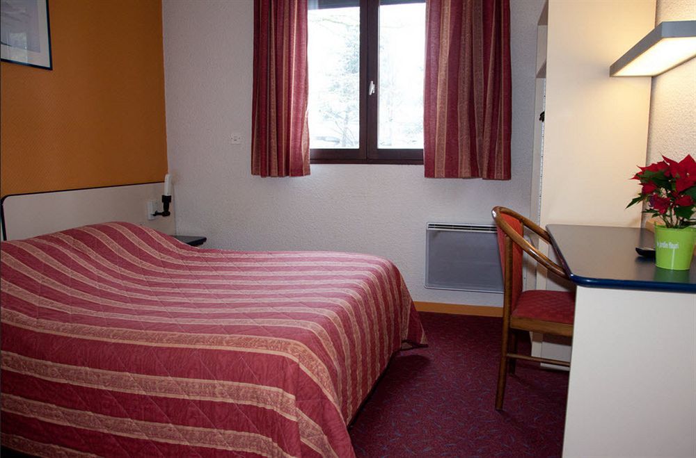 Logis Albhotel Grill Alby-sur-Cheran Exterior foto